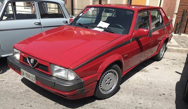ALFA ROMEO 75