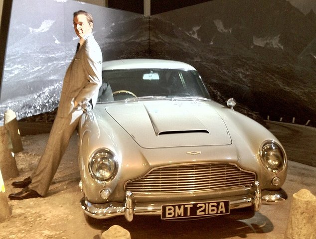 ASTON MARTIN DB5 1963-1965