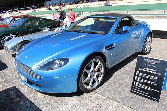 ASTON MARTIN V8 Vantage 2005-2017