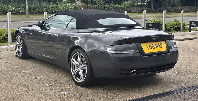 ASTON MARTIN Volante 2004-2016