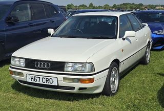AUDI 100