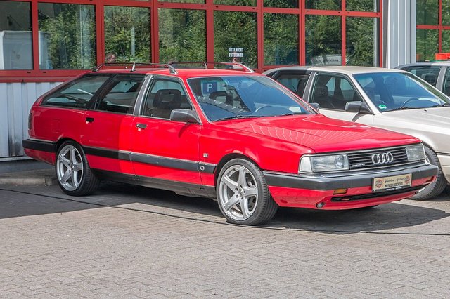 AUDI 200