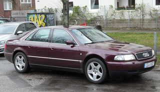 AUDI A8