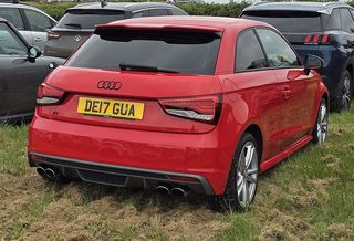 AUDI S1