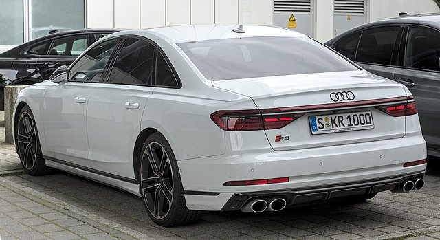 AUDI S8 2019-heden
