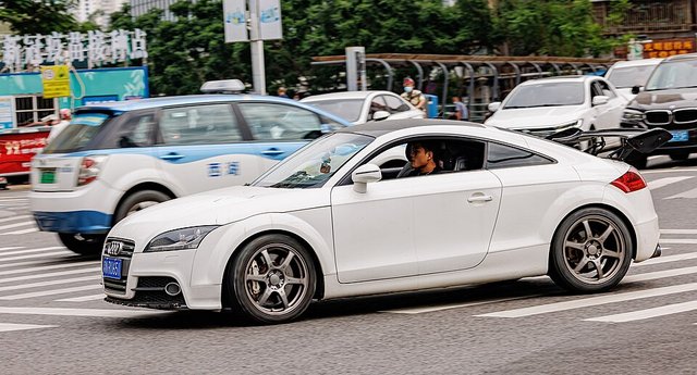 AUDI TT 2006-2014