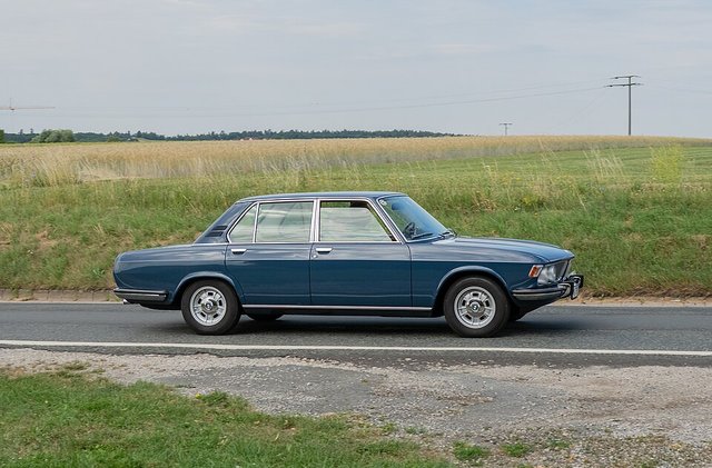 BMW E3