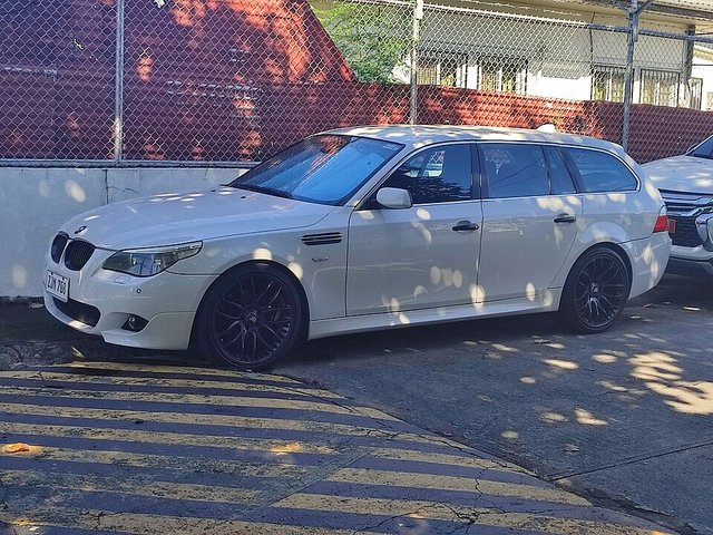 BMW M5 2005-2010