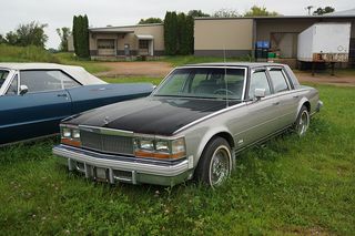 CADILLAC Seville