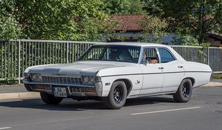 CHEVROLET Impala