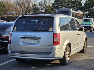 CHRYSLER Grand Voyager 2008-2015