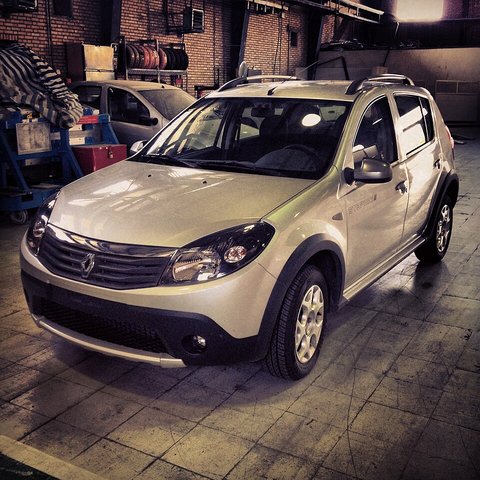 DACIA Sandero Stepway 2009-2012