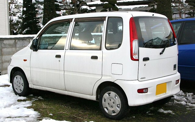 DAIHATSU Move 2002-2006