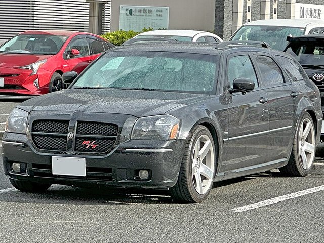 DODGE Magnum