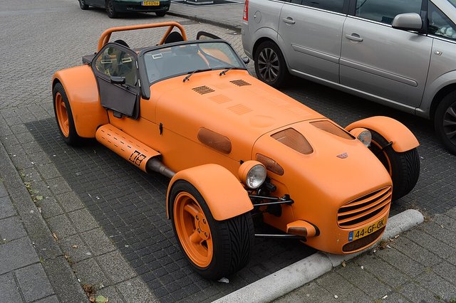 DONKERVOORT D8 1993-1998