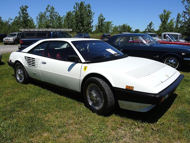 FERRARI Mondial 1982-1985