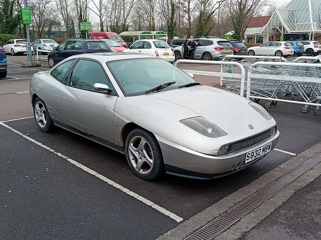 FIAT Coupe