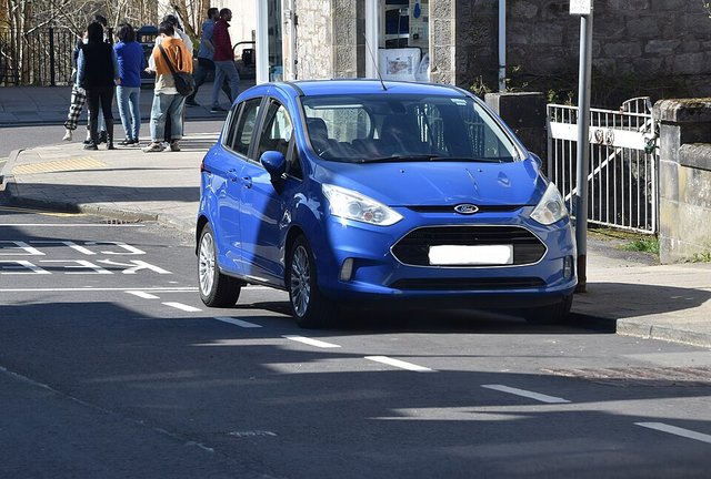 FORD B-Max