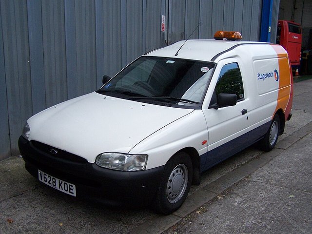 FORD Escort