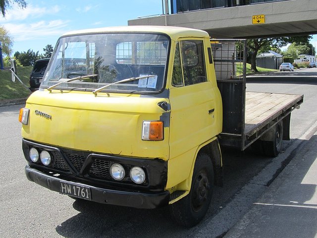 FUSO Canter 1978-1985