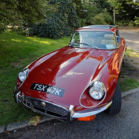 JAGUAR E-Type