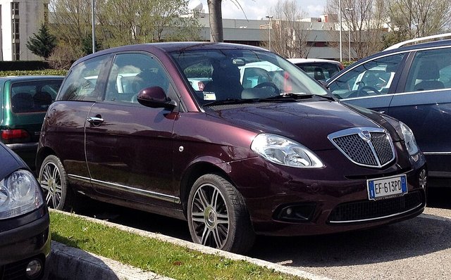 LANCIA Ypsilon 2003-2011