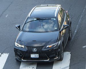 LEXUS UX