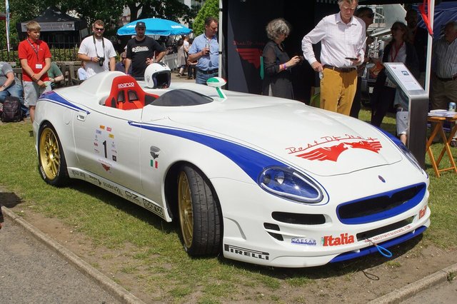 MASERATI 4200 GT