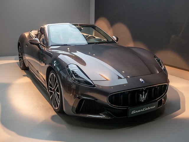 MASERATI GranCabrio