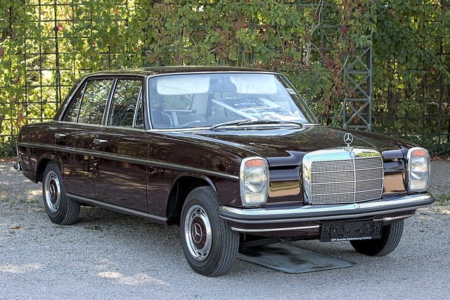 MERCEDES-BENZ 220