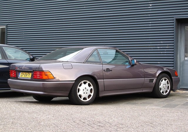 MERCEDES-BENZ 300