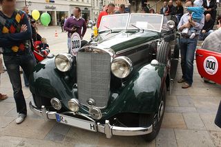 MERCEDES-BENZ 320