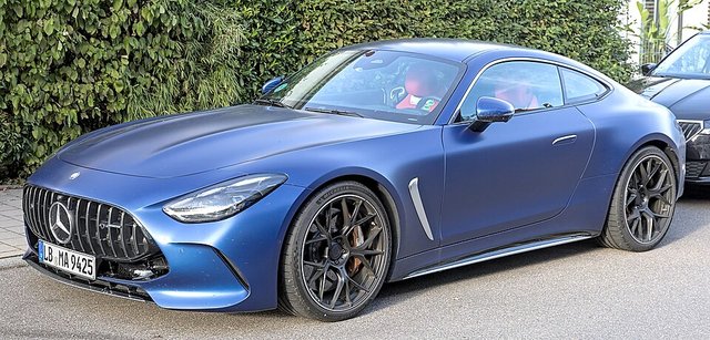 MERCEDES-BENZ AMG GT