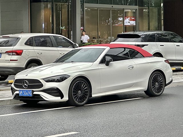 MERCEDES-BENZ CLE Cabriolet