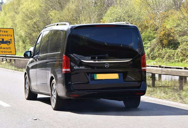 MERCEDES-BENZ EQV