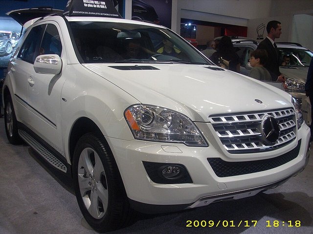 MERCEDES-BENZ ML-Class 2005-2011