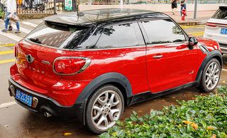 MINI Paceman