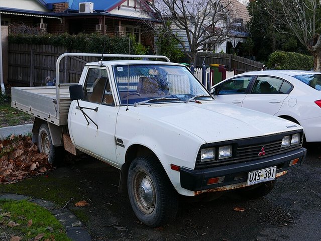 MITSUBISHI L200 1986-1996
