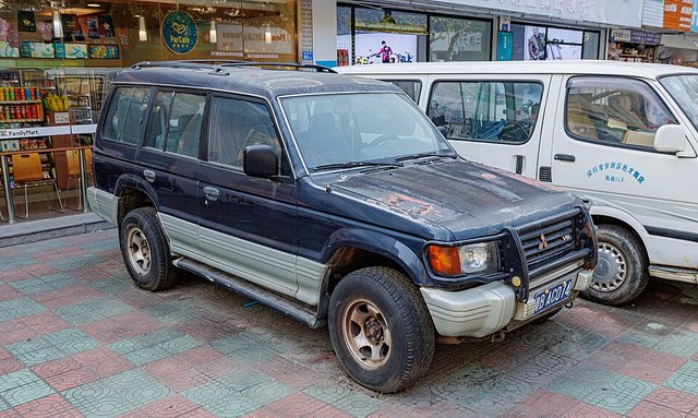 MITSUBISHI Montero 1991-1999