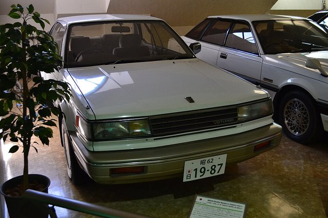 NISSAN Maxima 1984-1988