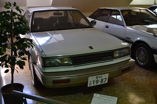 NISSAN Maxima 1984-1988
