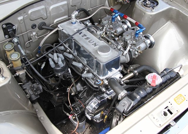 NISSAN Sunny 1970-1973