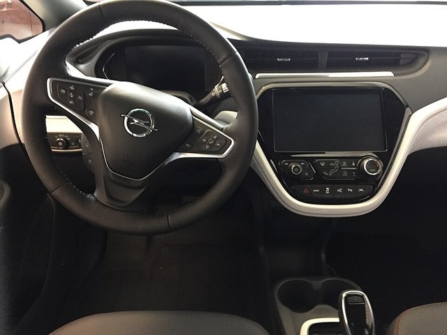 OPEL Ampera-e