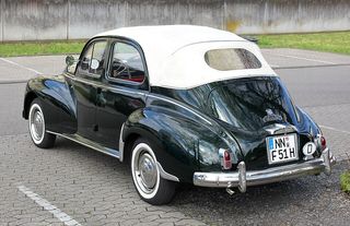 PEUGEOT 203