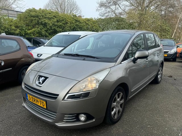 PEUGEOT 5008 2009-2016