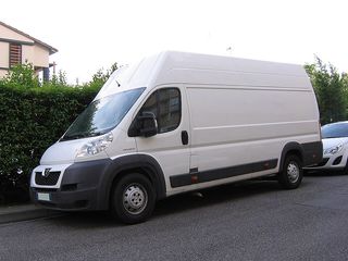 PEUGEOT Boxer