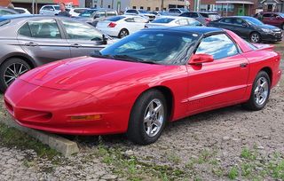 PONTIAC Firebird