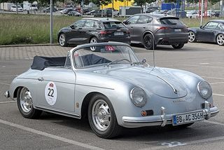 PORSCHE 356