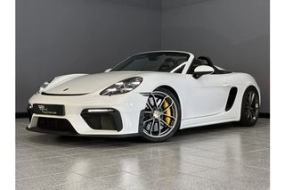 PORSCHE 718 Cayman