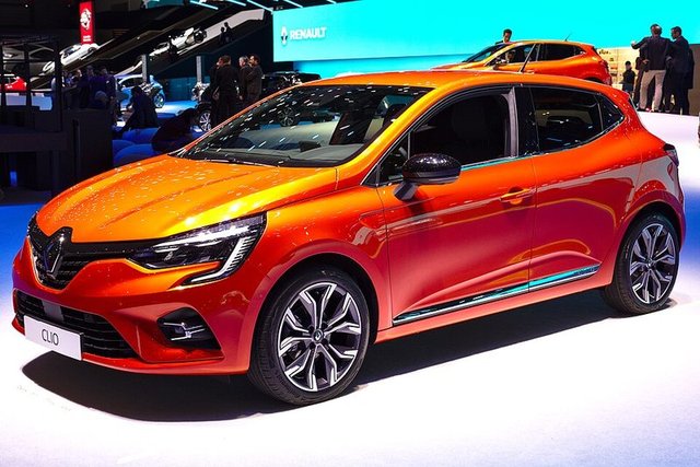 RENAULT Clio